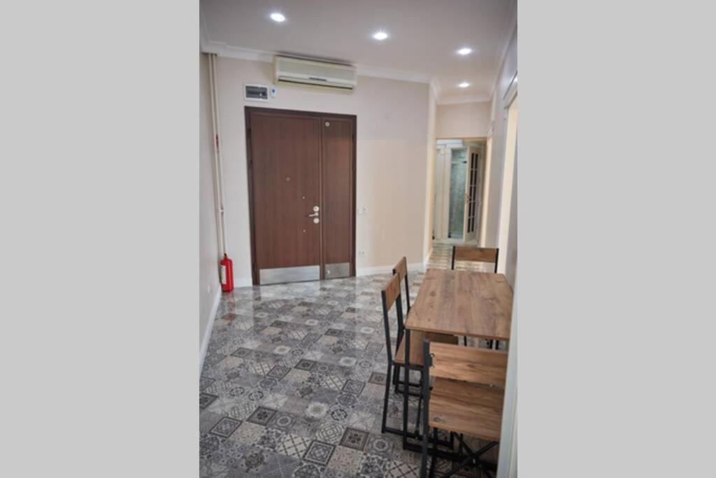 Taksim Square Apartment, Great View, Luxury อิสตันบูล ภายนอก รูปภาพ